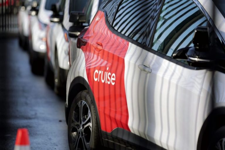 Self-driving Cruise vehicle accused of nearly hitting kids in two separate close calls one day apart