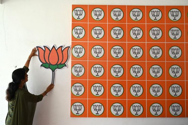 India investigates alleged Hindu nationalist attack on foreign students offering Ramadan prayers