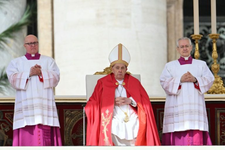 Pope Francis skips homily at Palm Sunday Mass in rare move