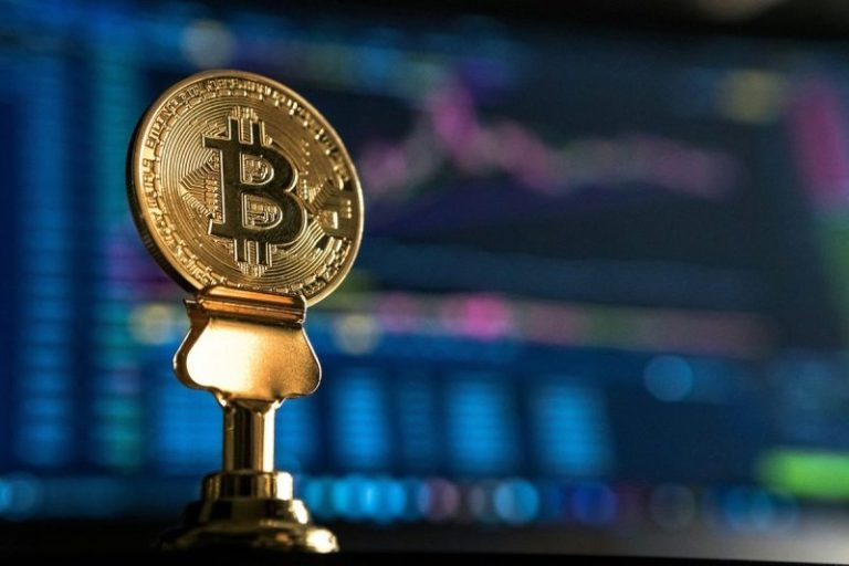 Bitcoin Halving: Expert Analysis and Price Predictions