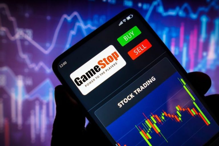 GameStop Surges Over 70 Percent in Flashback to 2021 Frenzy