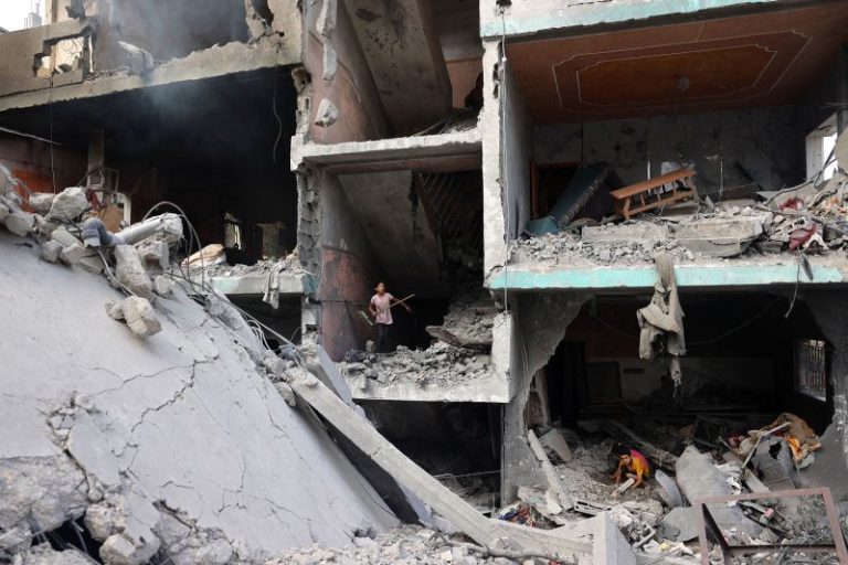 ‘We cannot remain silent about what we saw.’ US doctors who volunteered in Gaza demand ceasefire in letter to White House