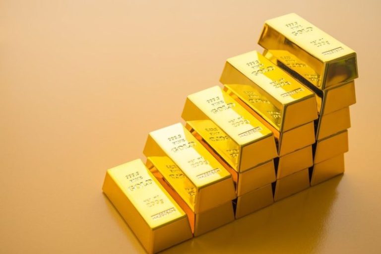 China’s Central Bank Suspends Gold Buying for Second Month