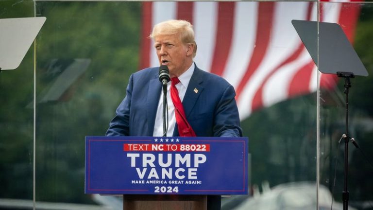 Trump to skip federal court hearing Thursday, plead not guilty to charges in Jack Smith’s election case