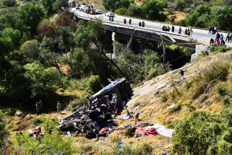 Bus crash in central Mexico kills 19 people