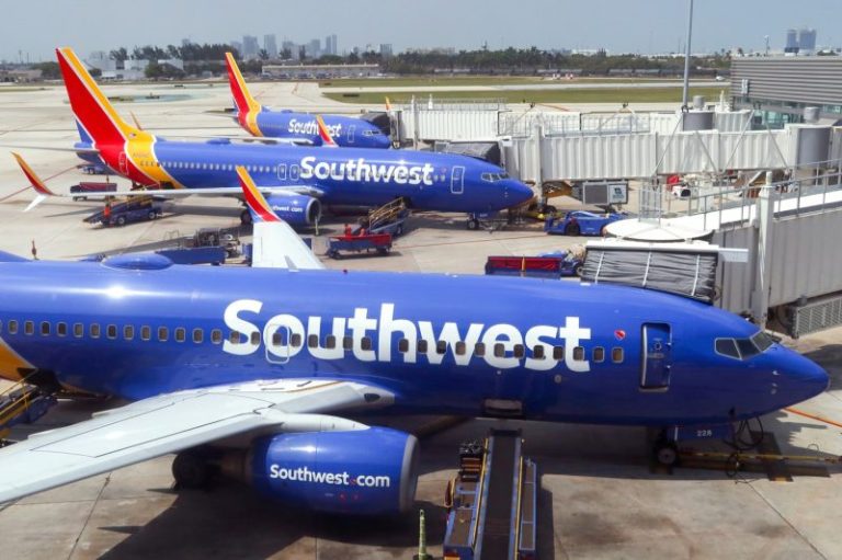 Goodbye to ‘bags fly free’ on Southwest Airlines, the last freebie in America
